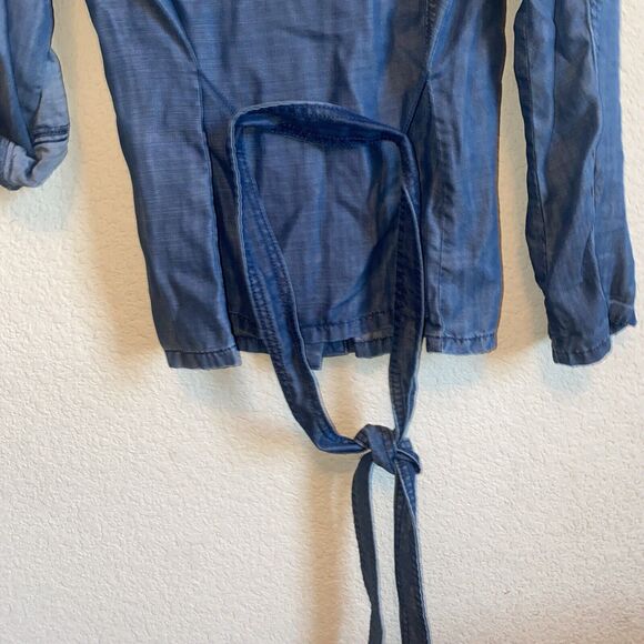 WHBM Women Denim Boyfriend Snap Long Sleeve Shirt Roll Tab M Tie Back Western - Picture 8 of 11